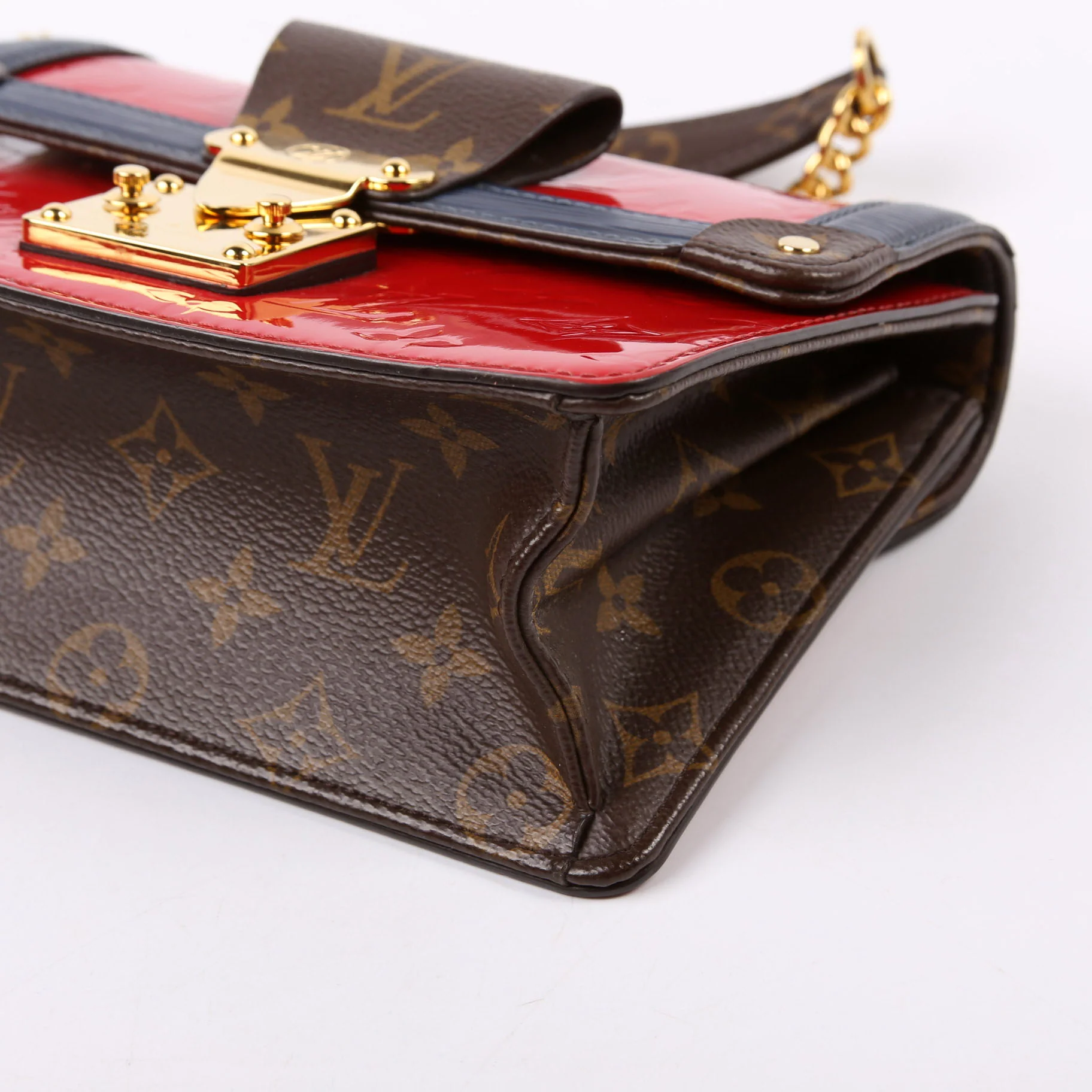 Wynwood Vernis Epi Monogram - Image 6