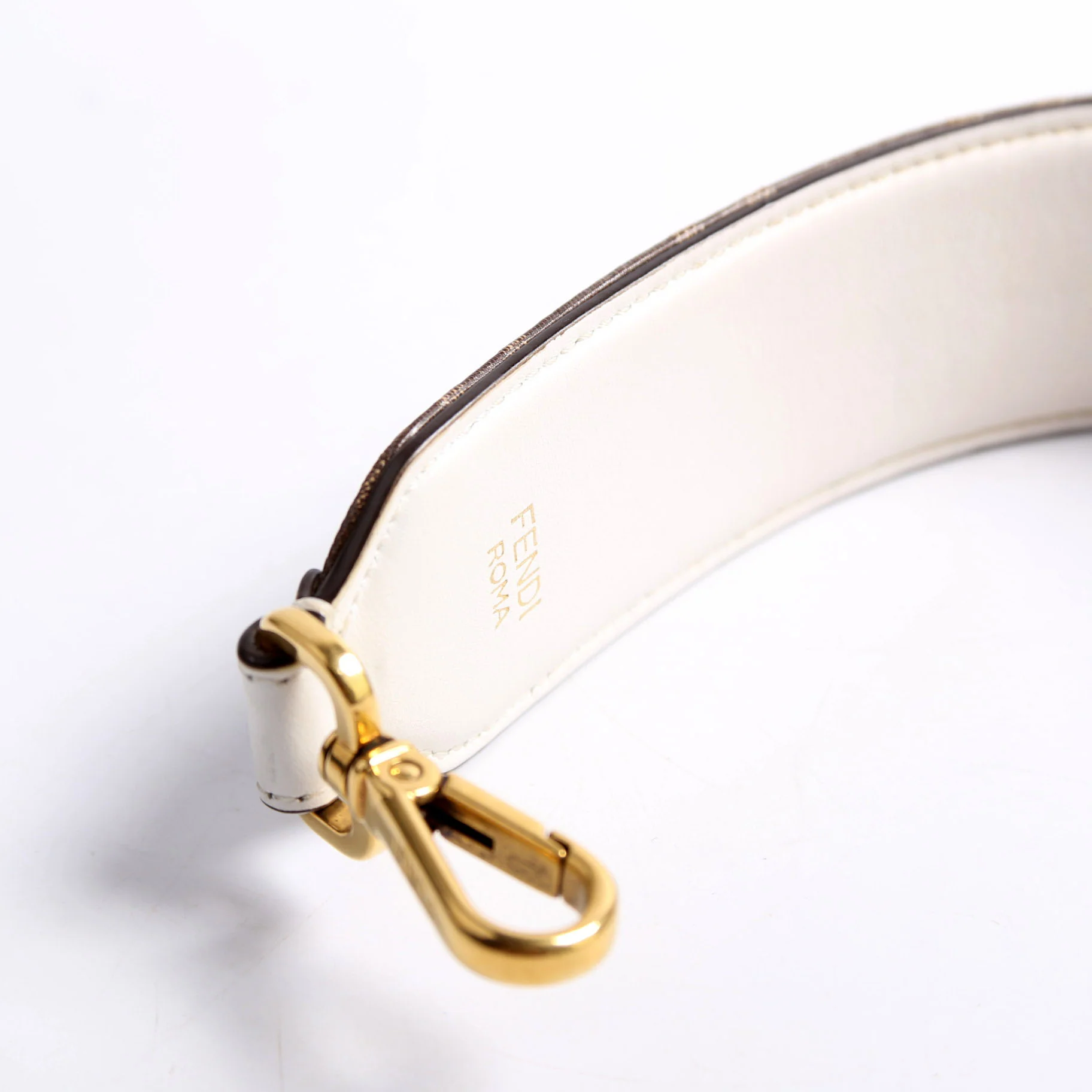 X Fila Logo Top Handle Mini Strap Brown/White - Image 3