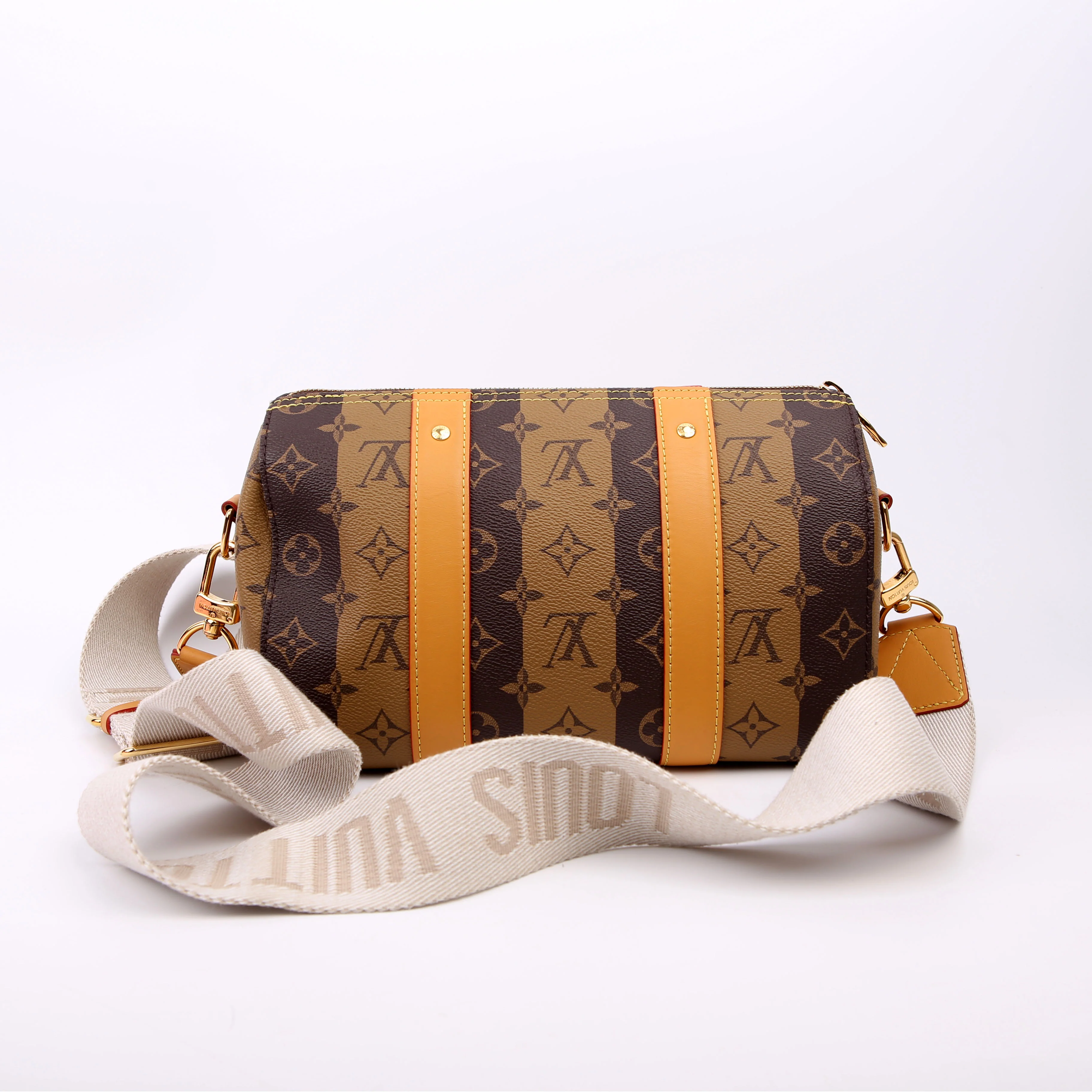 X Nigo Stripes City Reverse Monogram Keepall Bandouliere - Image 3