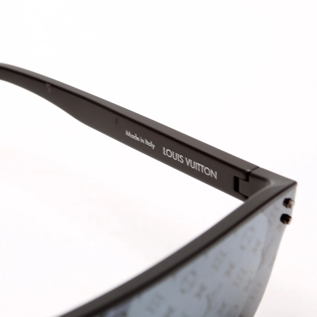Z1082E LV Waimea Sunglasses Black - Image 4