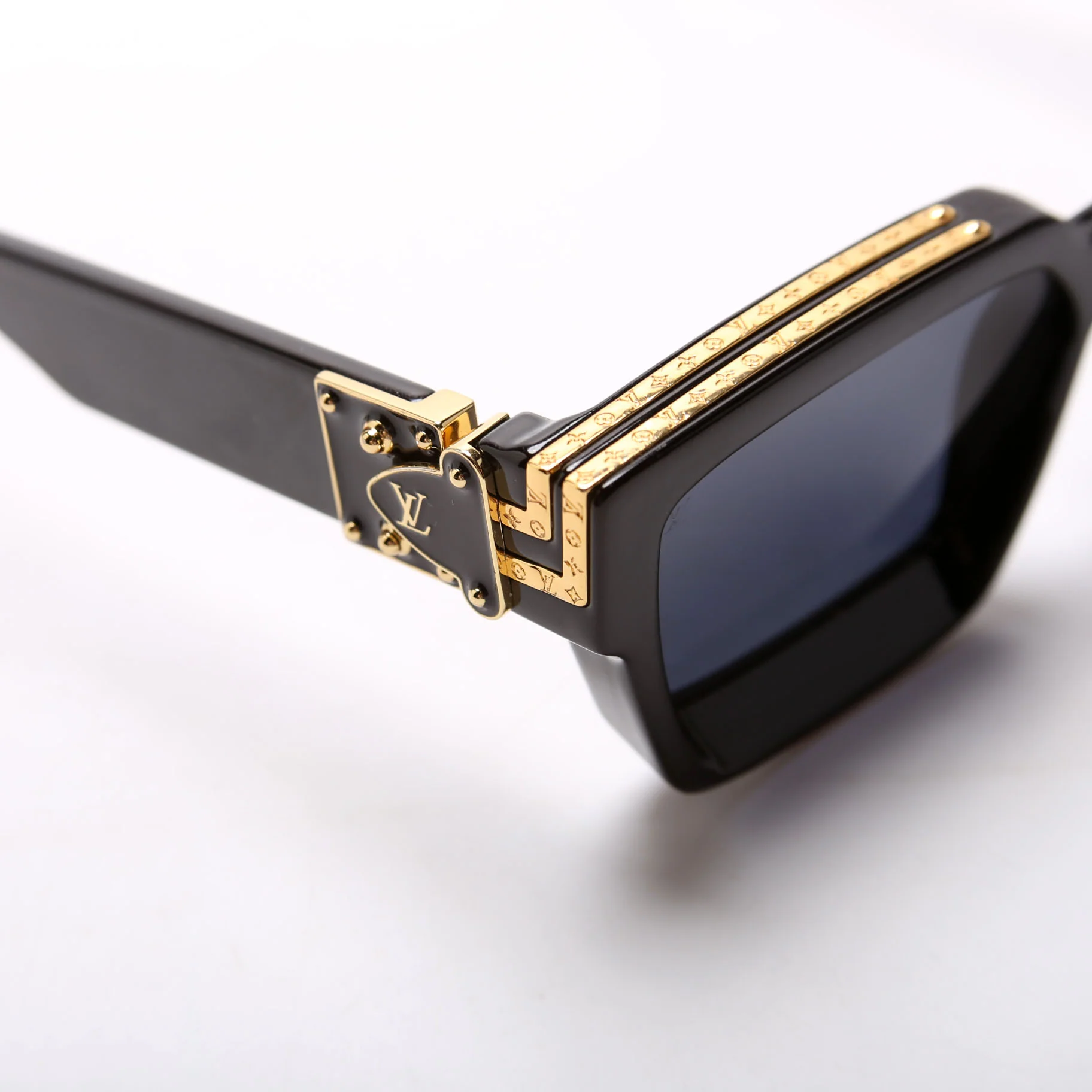 Z1165E Acetate Millionaires Black - Image 7