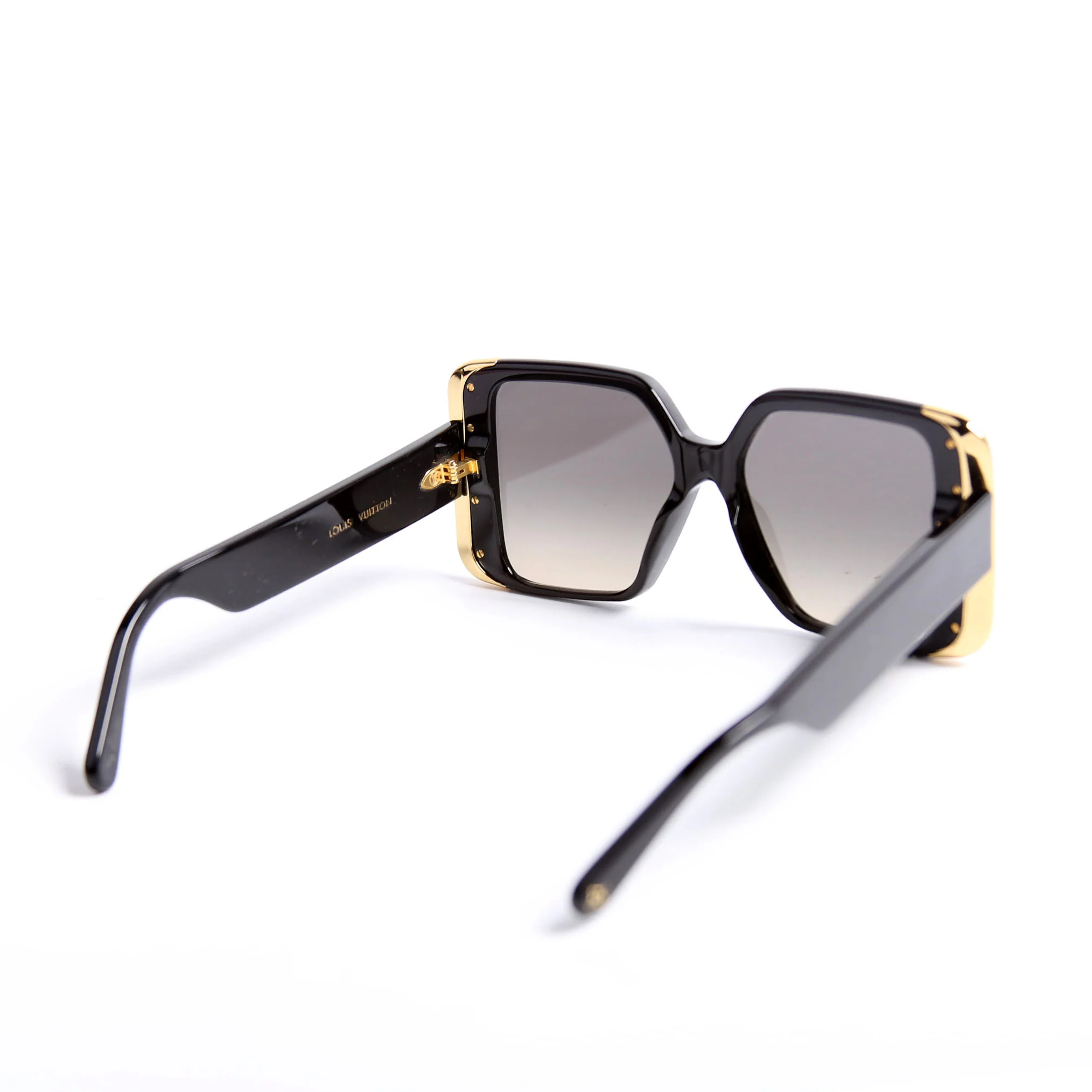 Z1664W Moon Square Sunglasses Black - Image 4