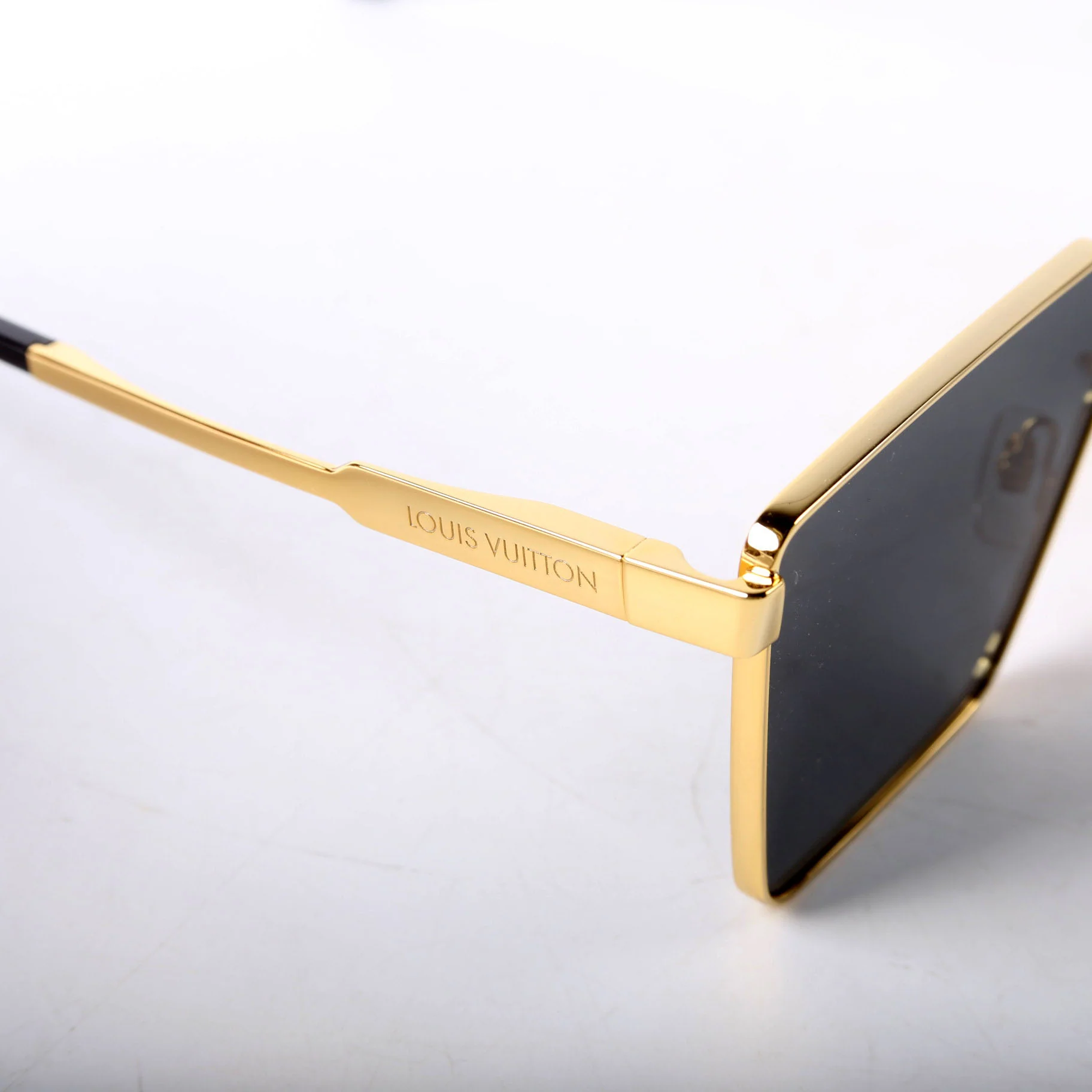 Z1700U Cyclone Metal Sunglasses Black/Gold - Image 6