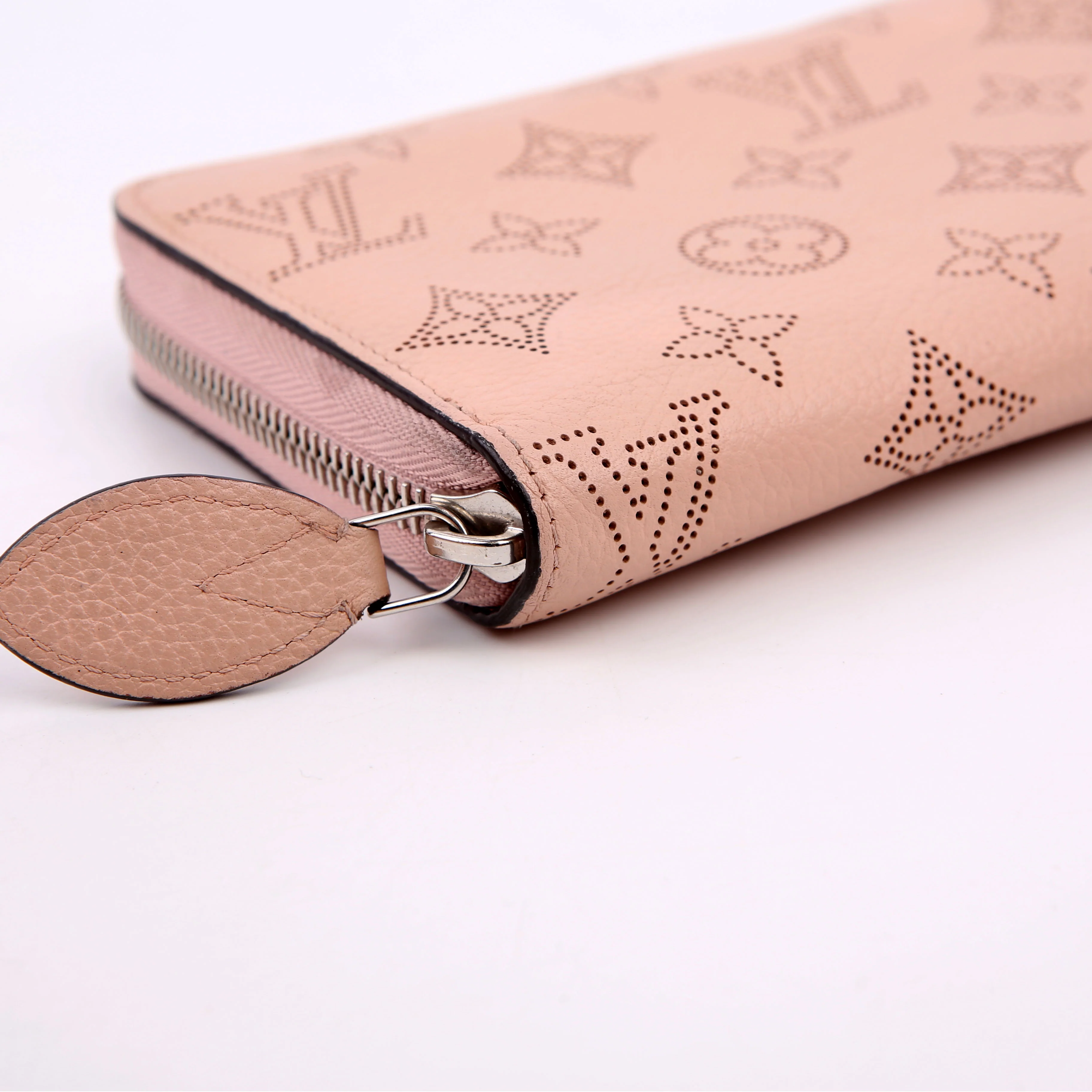 Zippy Wallet Mahina Pink - Image 5