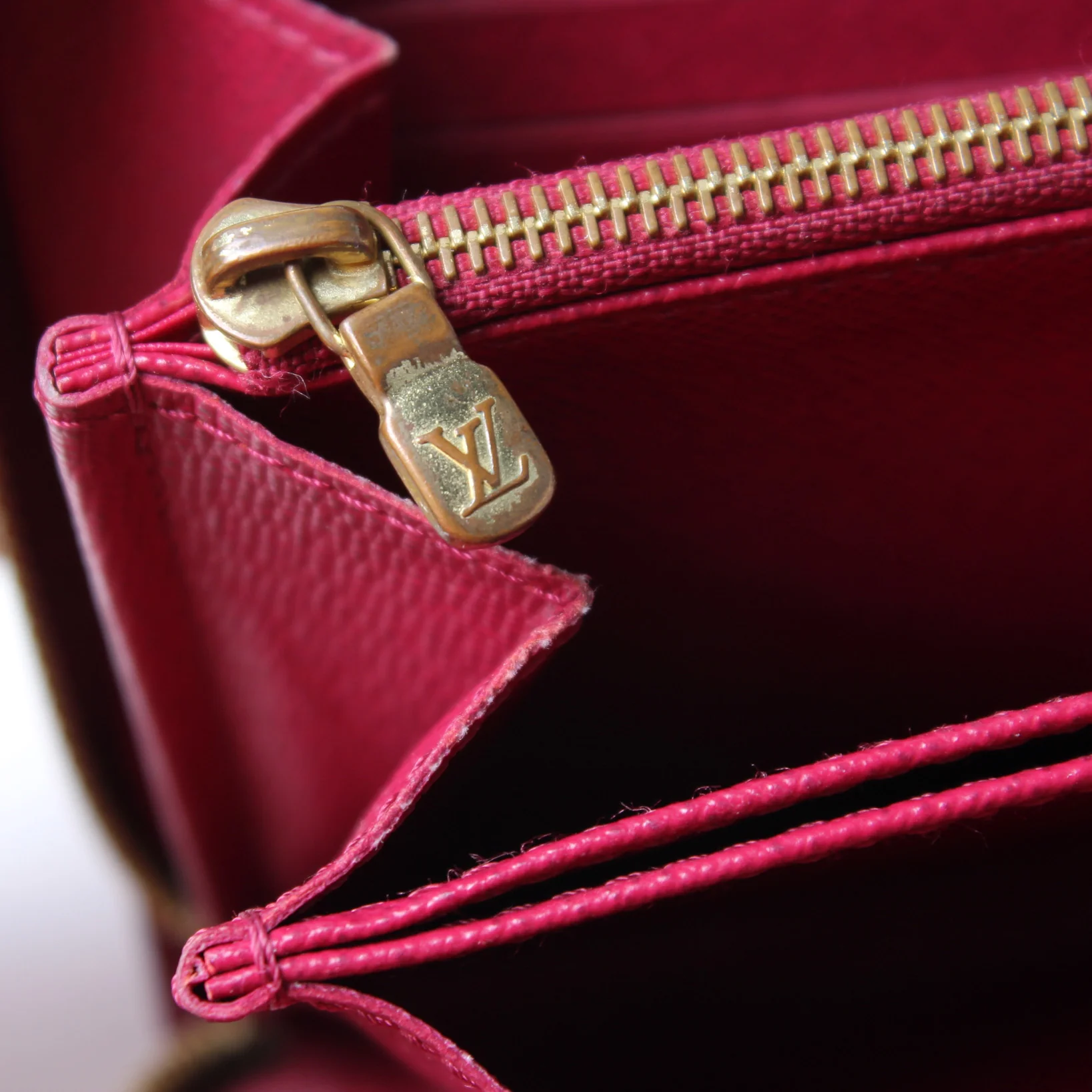 Zippy Wallet Monogram - Image 9