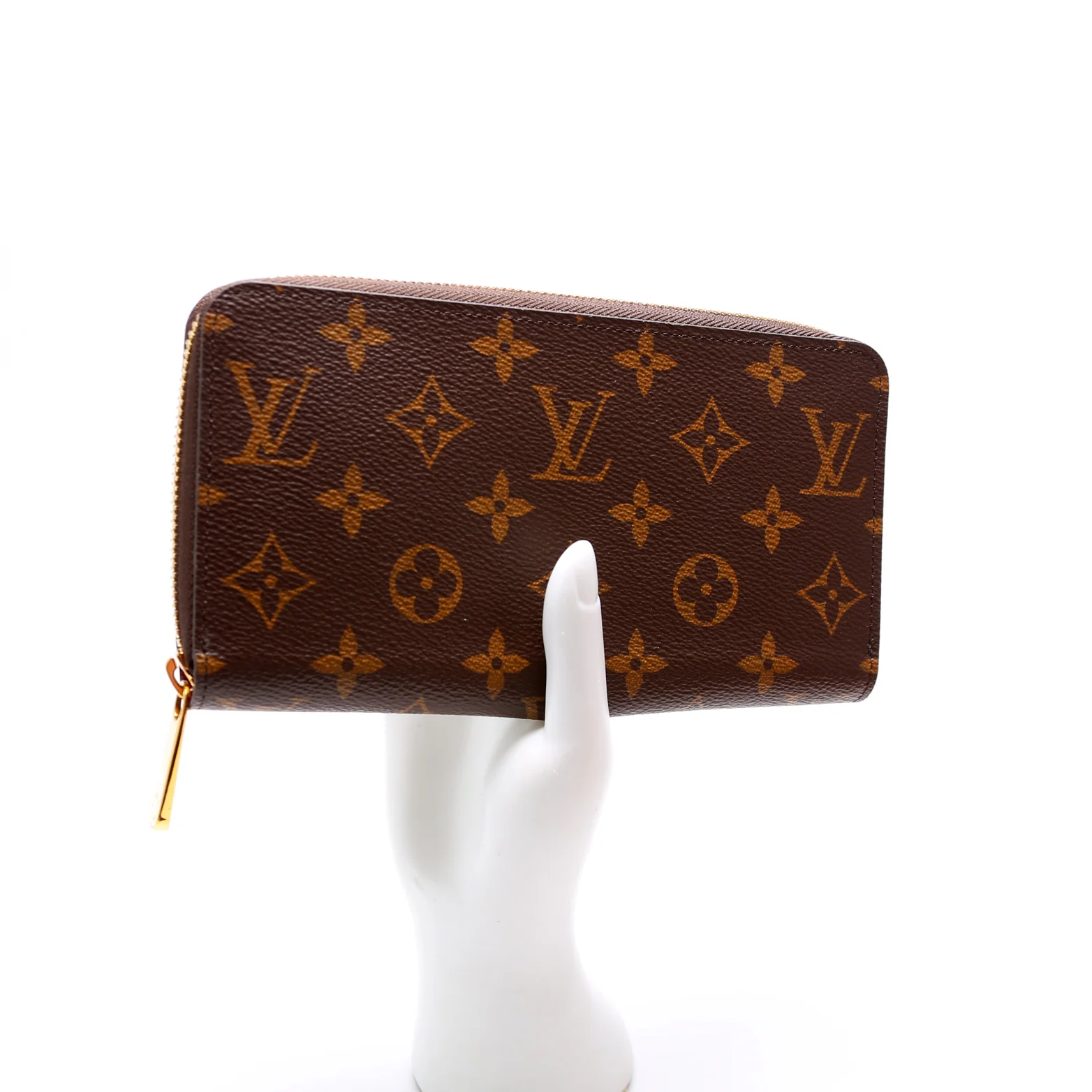 Zippy Wallet Monogram - Image 9