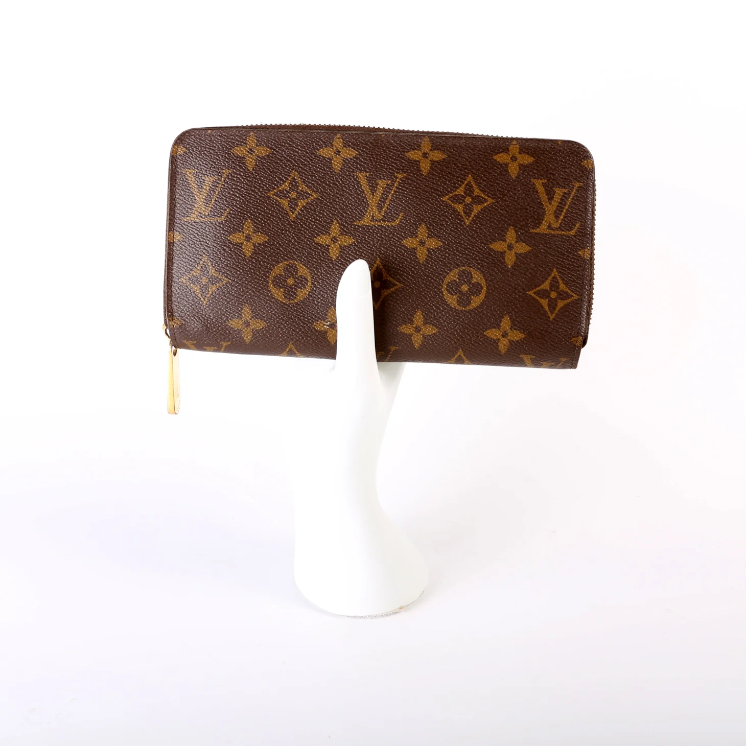 Zippy Wallet Monogram - Image 10