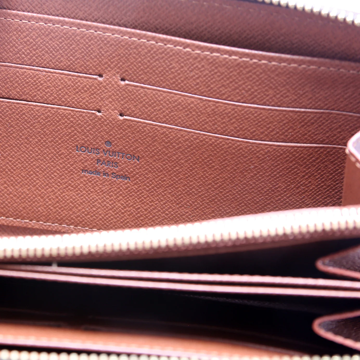 Zippy Wallet Monogram - Image 8