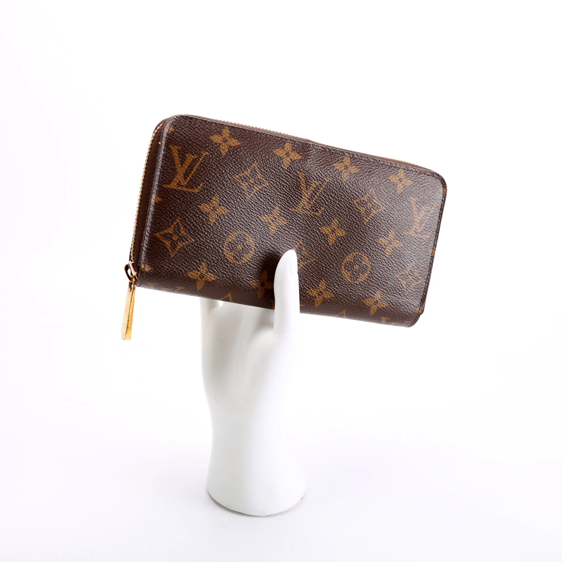 Zippy Wallet Monogram - Image 11