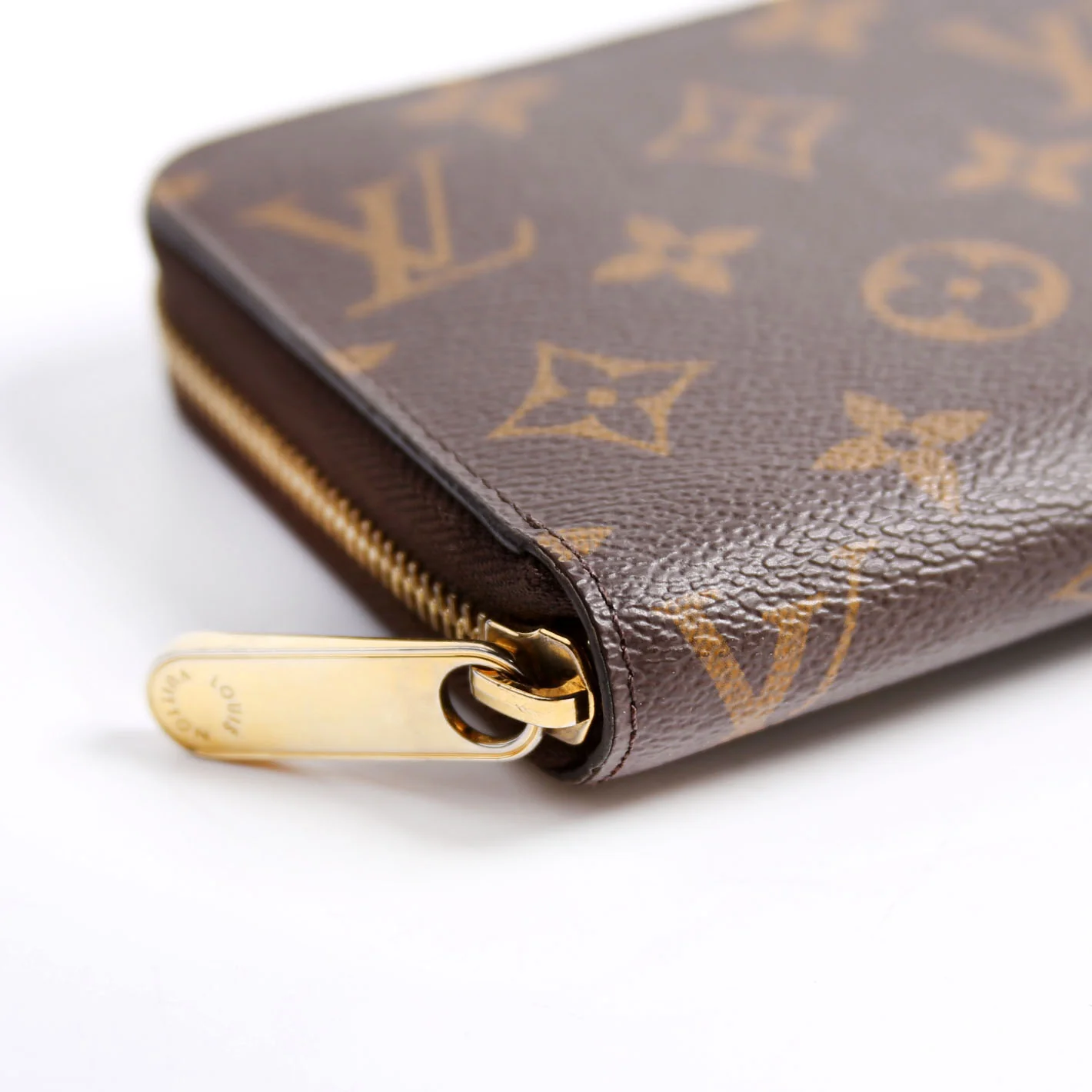 Zippy Wallet Monogram - Image 6