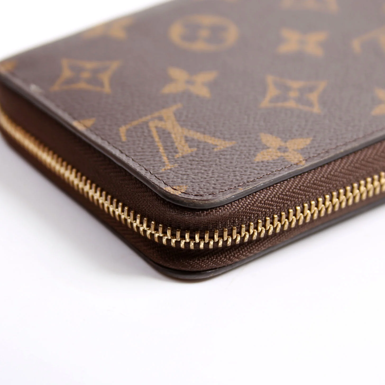 Zippy Wallet Monogram - Image 8