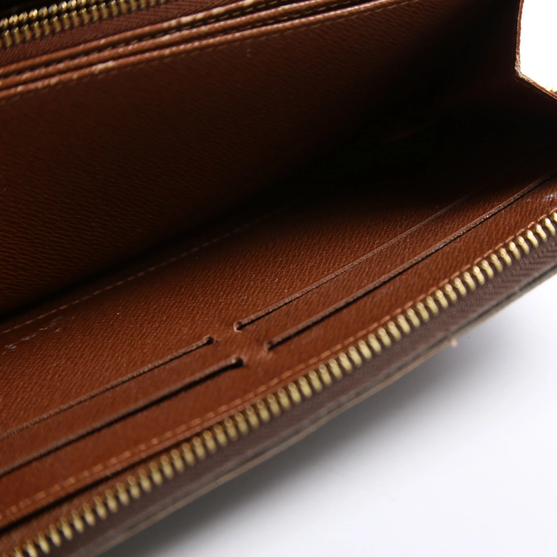 Zippy Wallet Monogram - Image 7