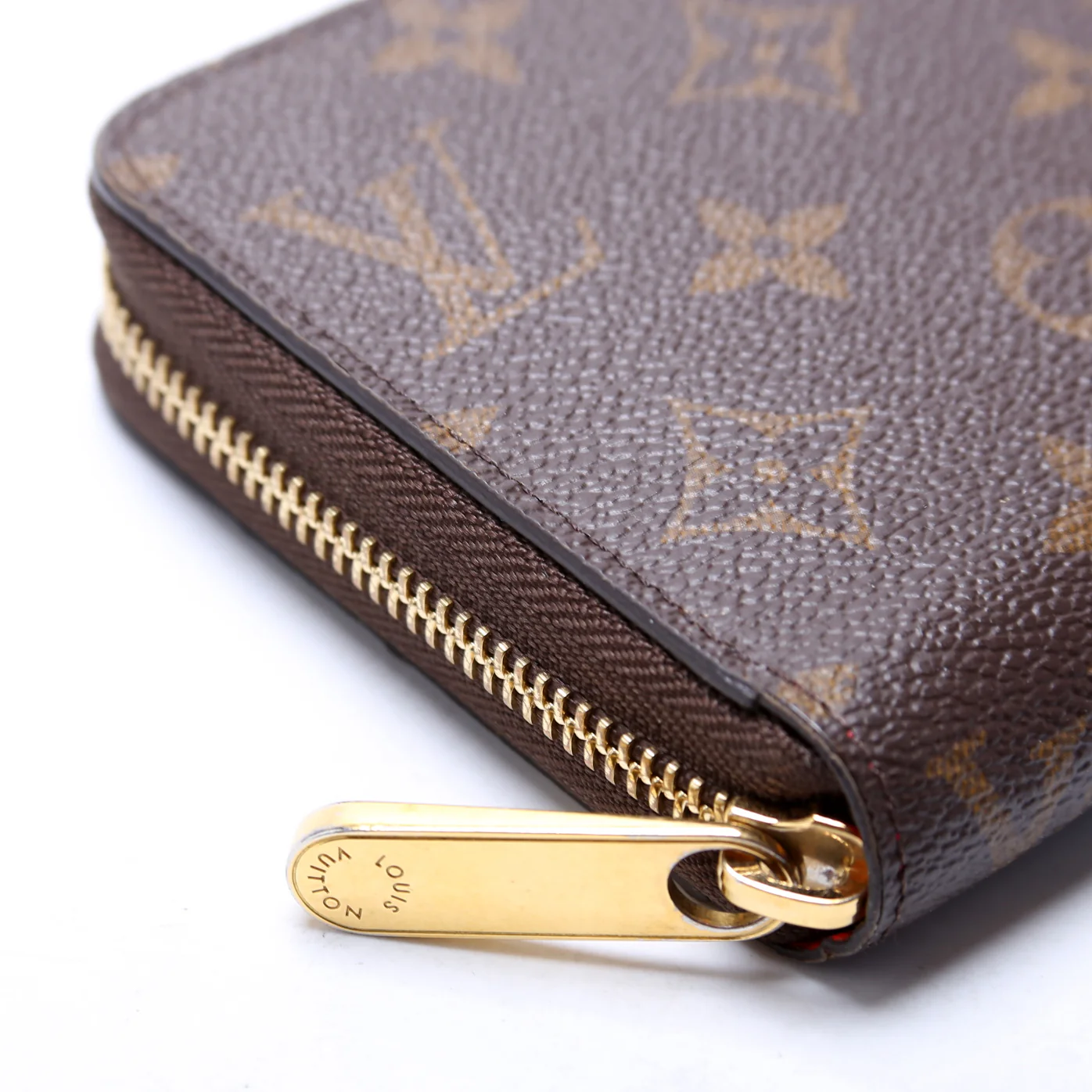 Zippy Wallet Monogram Red - Image 5