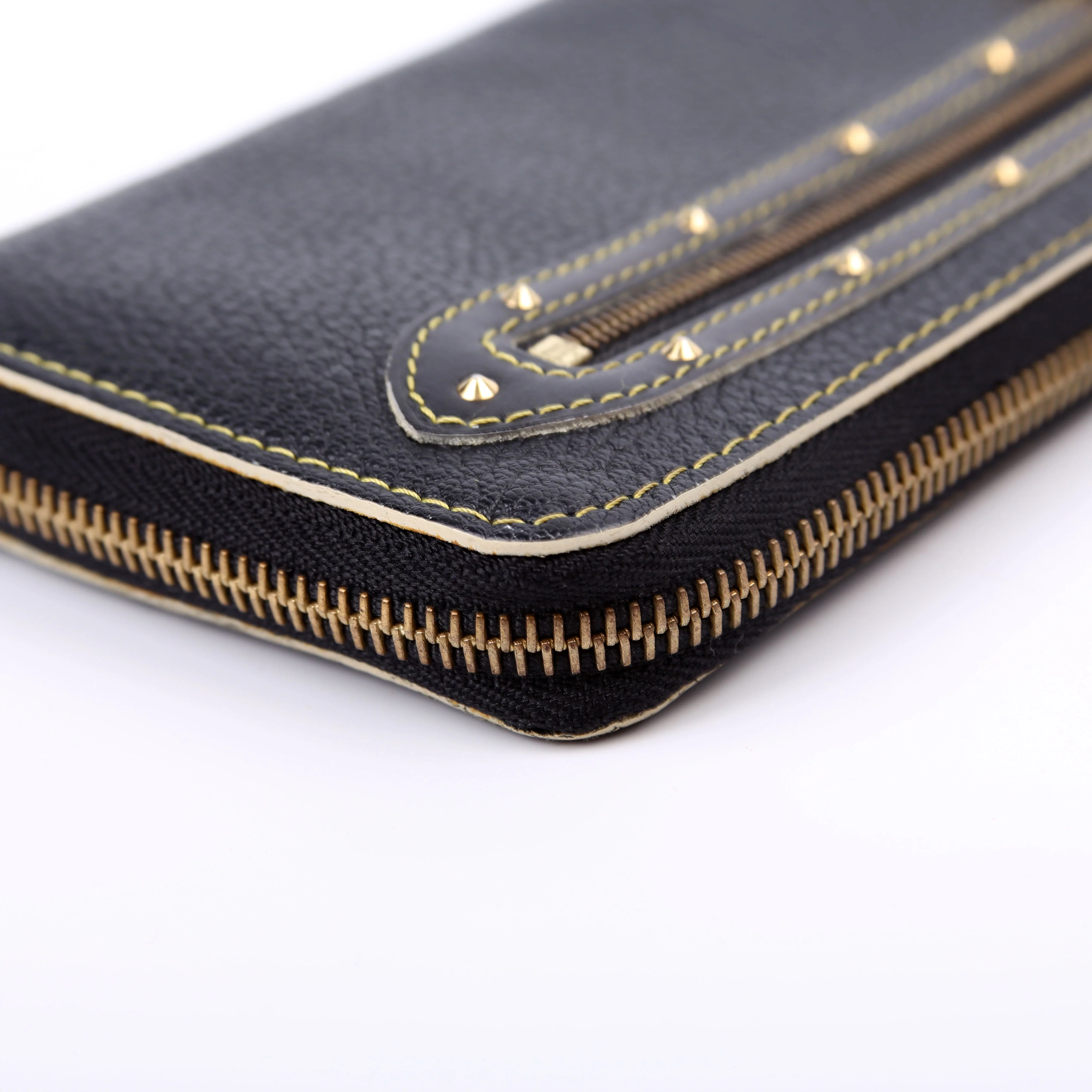 Zippy Wallet Suhali Black - Image 10