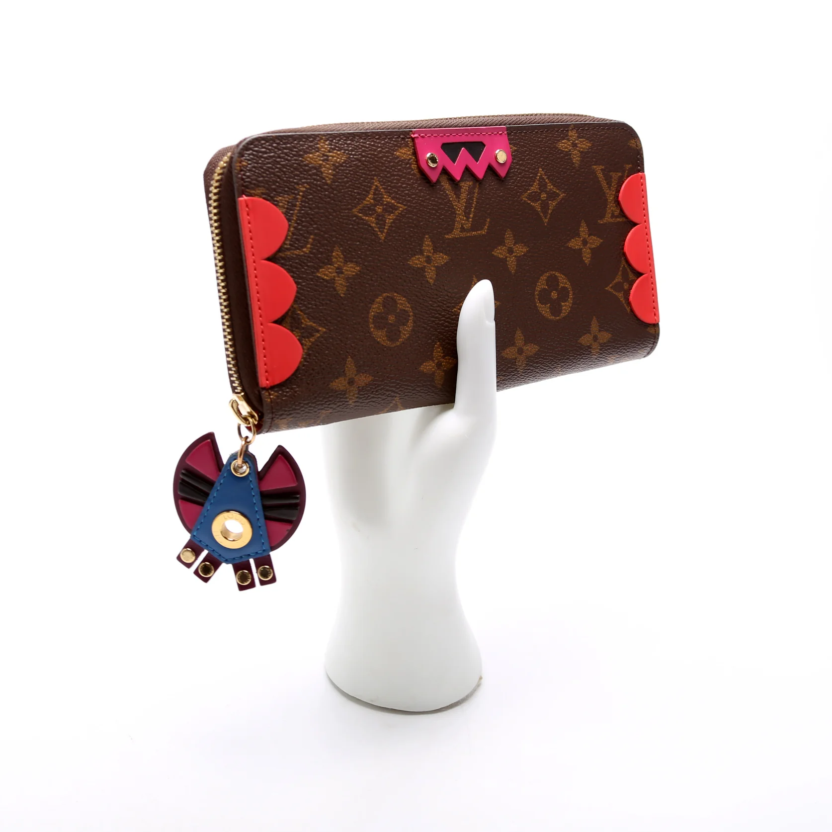 Zippy Wallet Totem Monogram - Image 9